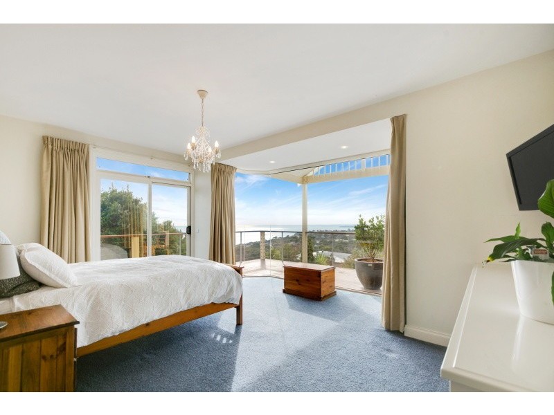 6 Headland Waters, Mount Martha VIC 3934