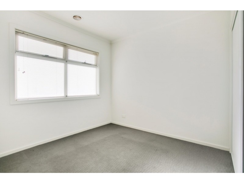 2/144 Cadles Road, Carrum Downs VIC 3201