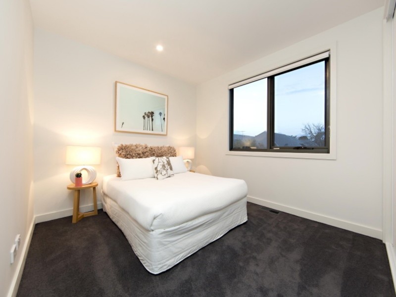 14a Carnoustie Grove, Mornington VIC 3931