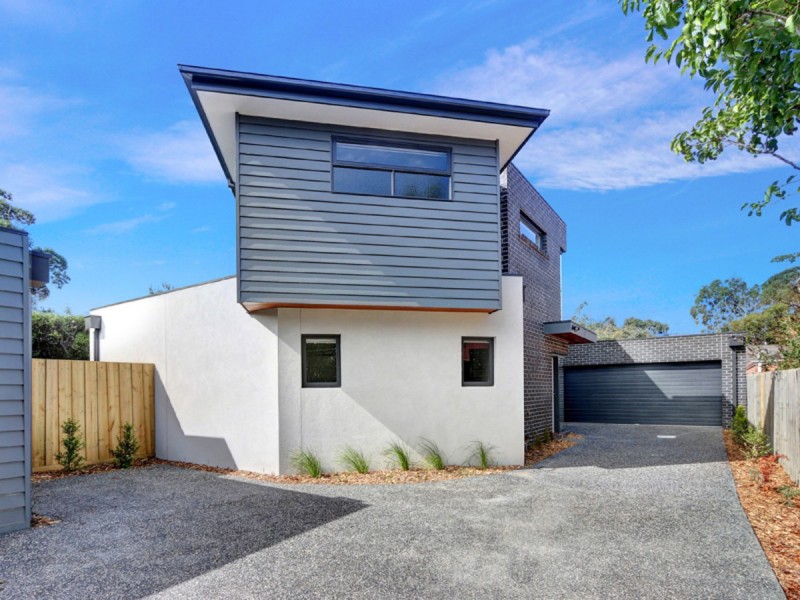 2/29 Nunns Road, Mornington VIC 3931
