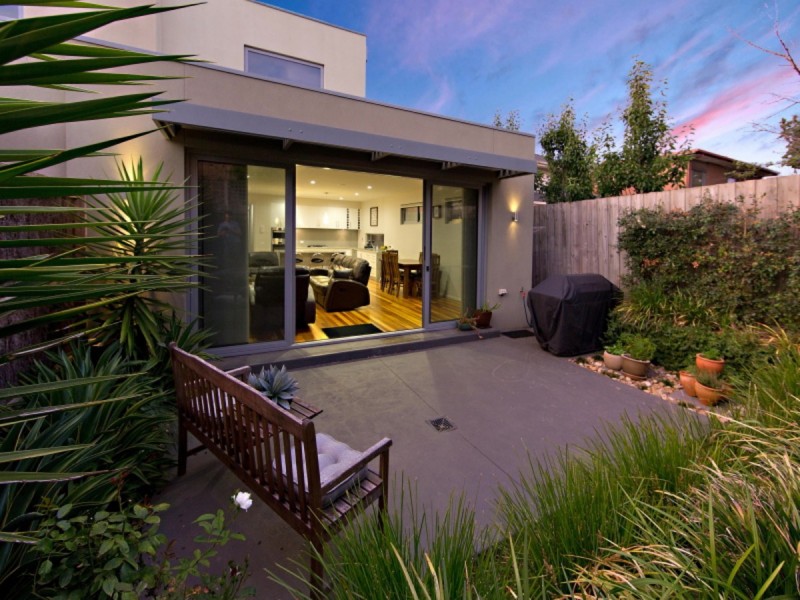 9 Yacht Court, Mornington VIC 3931