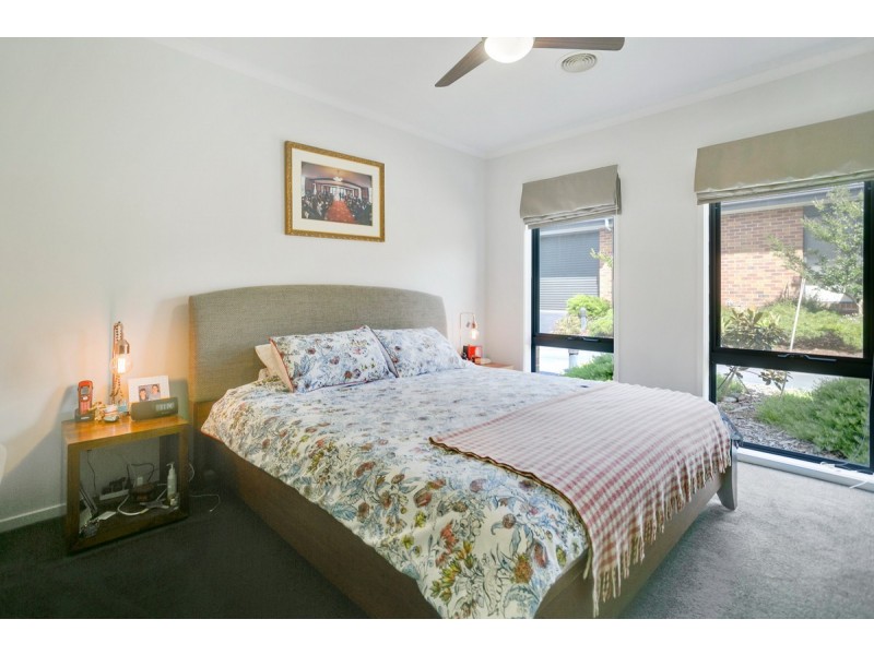 10/60 Green Island Avenue, Mount Martha VIC 3934