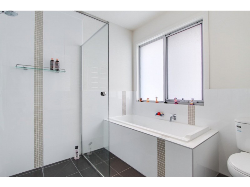 1/13 Brent Street, Mornington VIC 3931