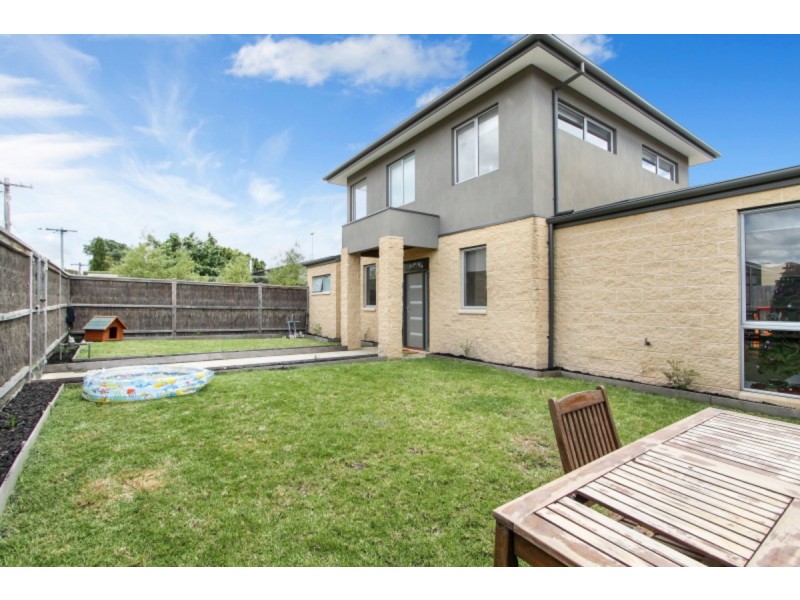 1/13 Brent Street, Mornington VIC 3931