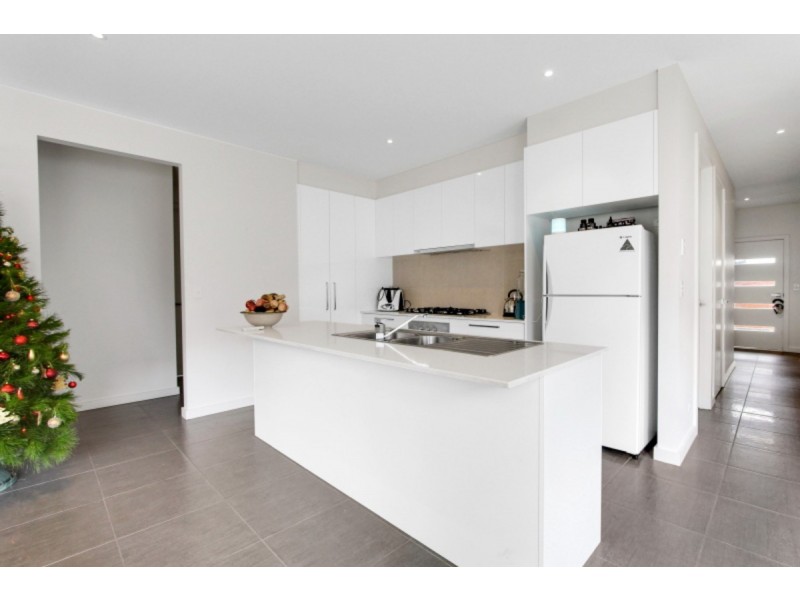 12/40-46 Green Island Avenue, Mount Martha VIC 3934