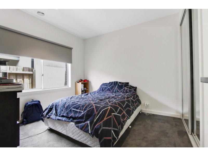 12/40-46 Green Island Avenue, Mount Martha VIC 3934