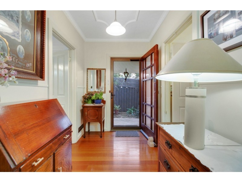 2 Nelson Street, Mornington VIC 3931