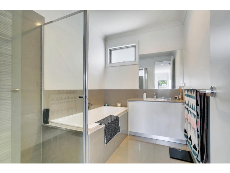 15/47 Green Island Avenue, Mount Martha VIC 3934