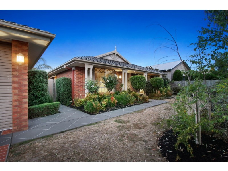 3 Snow Gum Walk, Mornington VIC 3931