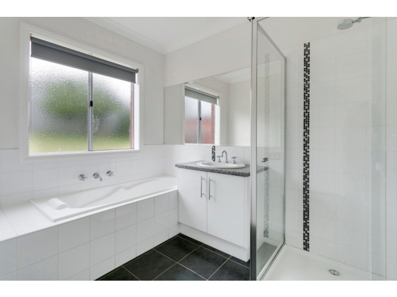 15 Scenic Court, Mount Martha VIC 3934