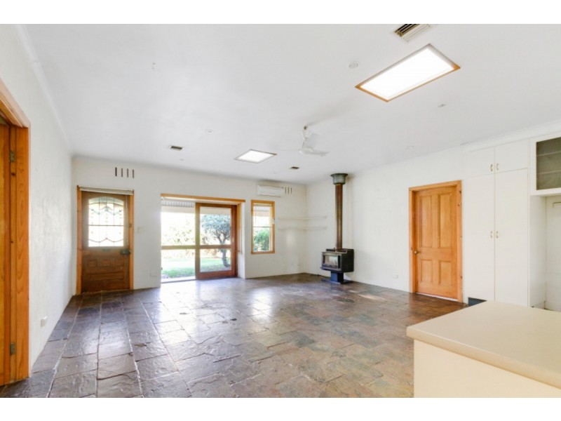 70 Green Island Avenue, Mount Martha VIC 3934