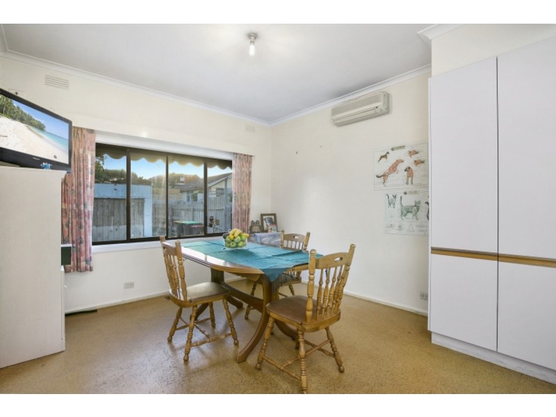 2 Emma Street, Carrum VIC 3197