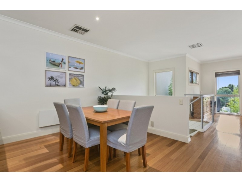 27 Nunns Road, Mornington VIC 3931