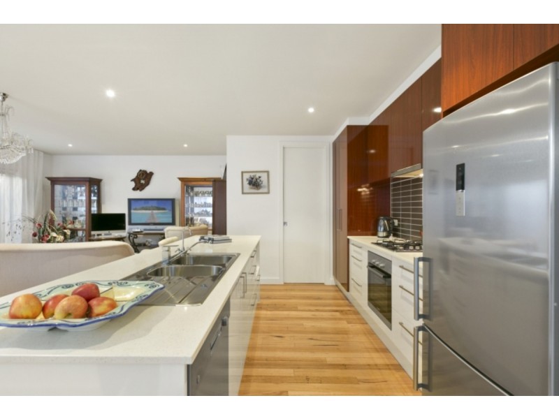 11/40-46 Green Island Avenue, Mount Martha VIC 3934