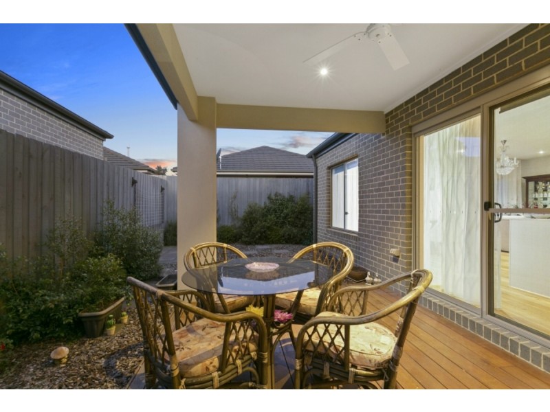 11/40-46 Green Island Avenue, Mount Martha VIC 3934