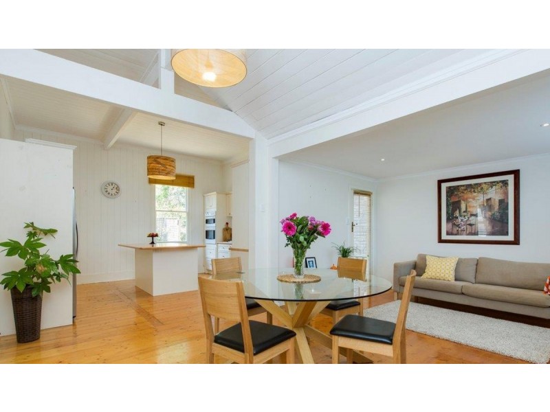 10 Caldwell Street, Mornington VIC 3931