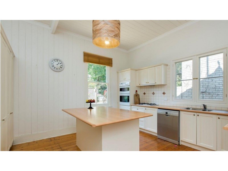 10 Caldwell Street, Mornington VIC 3931