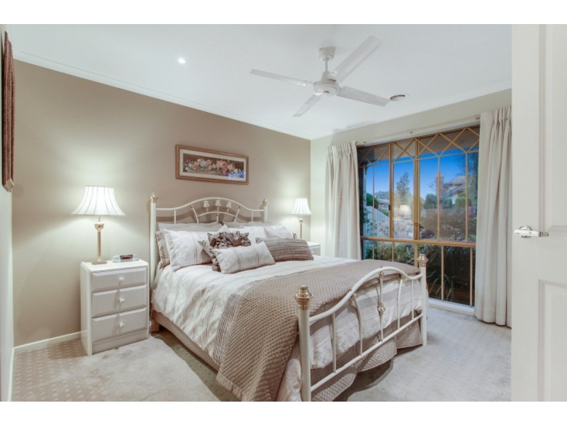 3 Snow Gum Walk, Mornington VIC 3931