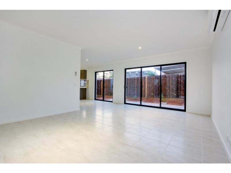 2/3 Hunter Street, Mornington VIC 3931