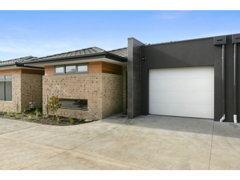 11/23-25 Green Island Avenue, Mount Martha VIC 3934