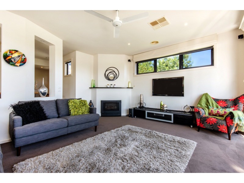 13 Canterbury Street, Mornington VIC 3931