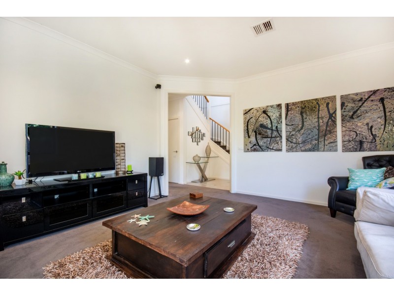 13 Canterbury Street, Mornington VIC 3931