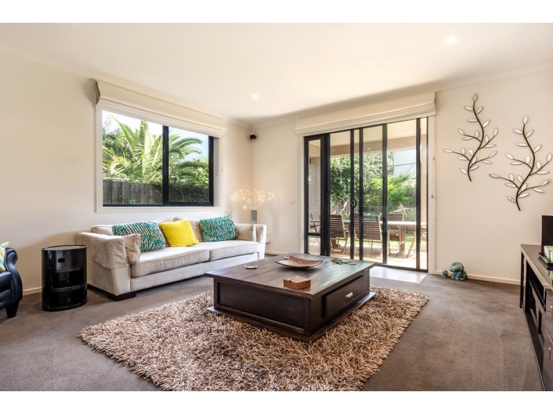 13 Canterbury Street, Mornington VIC 3931