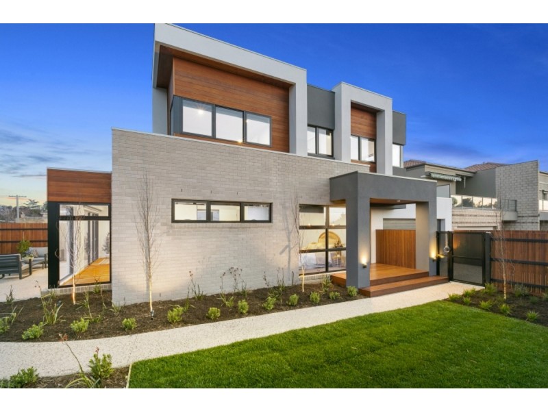 7 Marine Avenue, Mornington VIC 3931