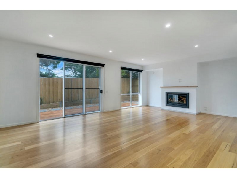 11A Seaton Road, Mornington VIC 3931