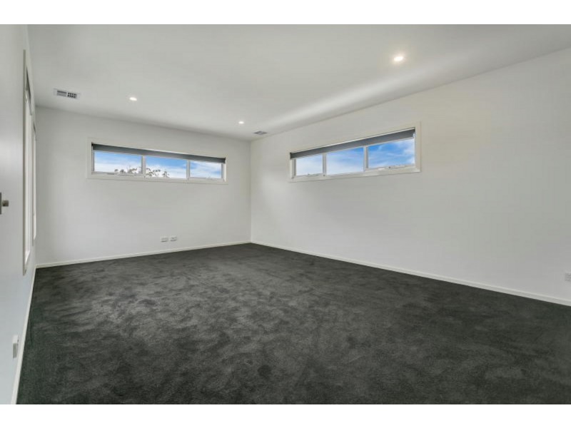 11A Seaton Road, Mornington VIC 3931