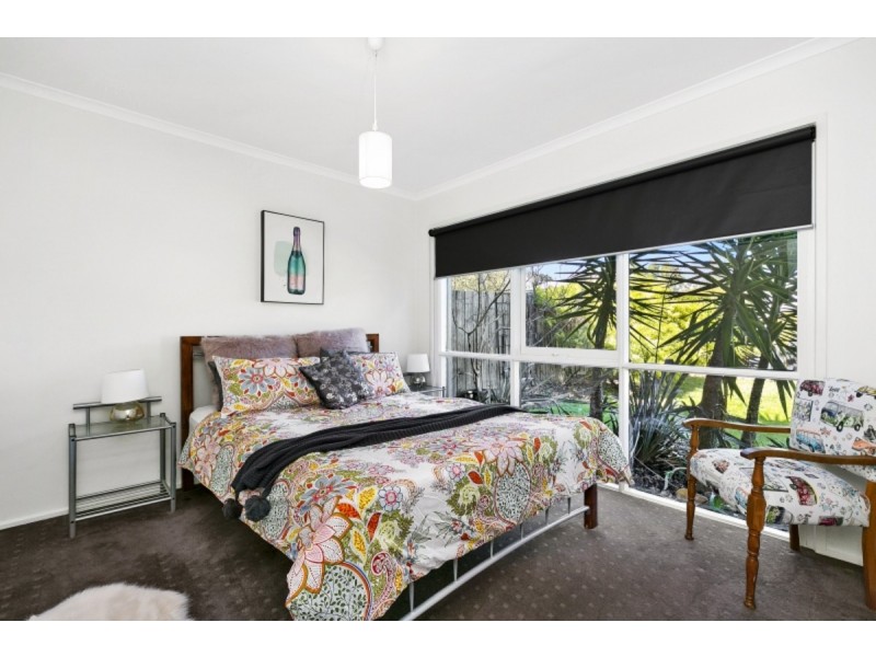 19 Bayview Road, Mornington VIC 3931