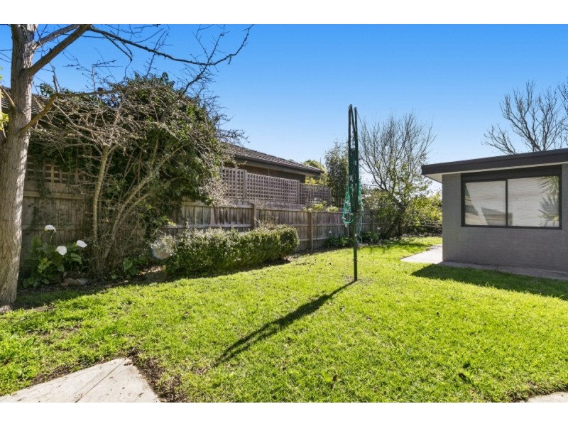 19 Bayview Road, Mornington VIC 3931