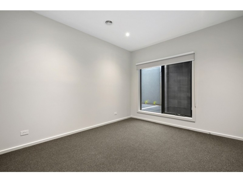 7 Bayliss Rise, Mount Martha VIC 3934