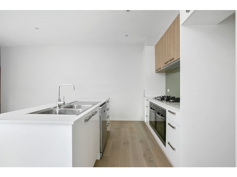 8/23-25 Green Island Avenue, Mount Martha VIC 3934