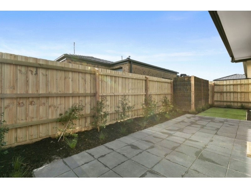 3 Bayliss Rise, Mount Martha VIC 3934