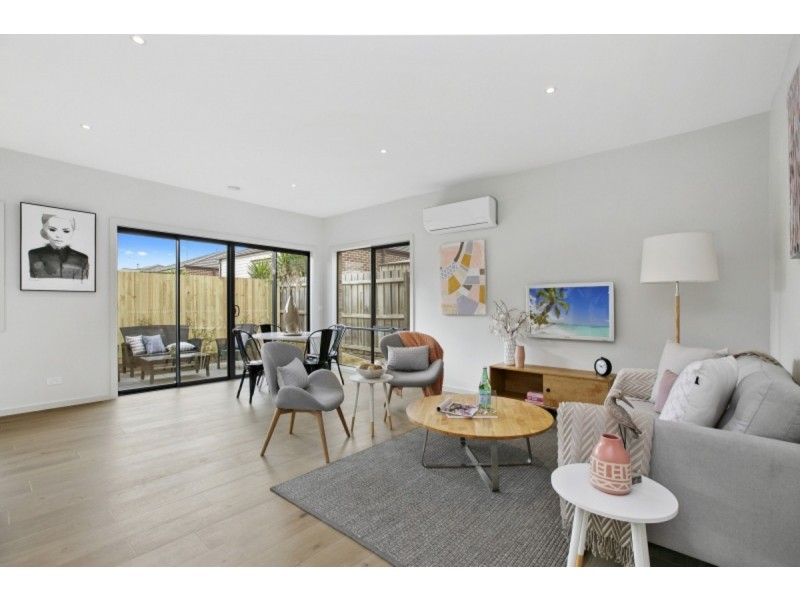 13 Bayliss Rise, Mount Martha VIC 3934