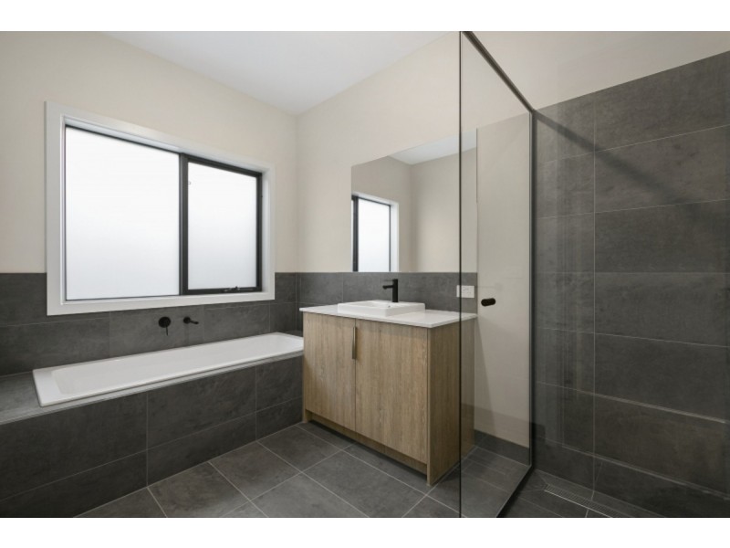 7 Bayliss Rise, Mount Martha VIC 3934