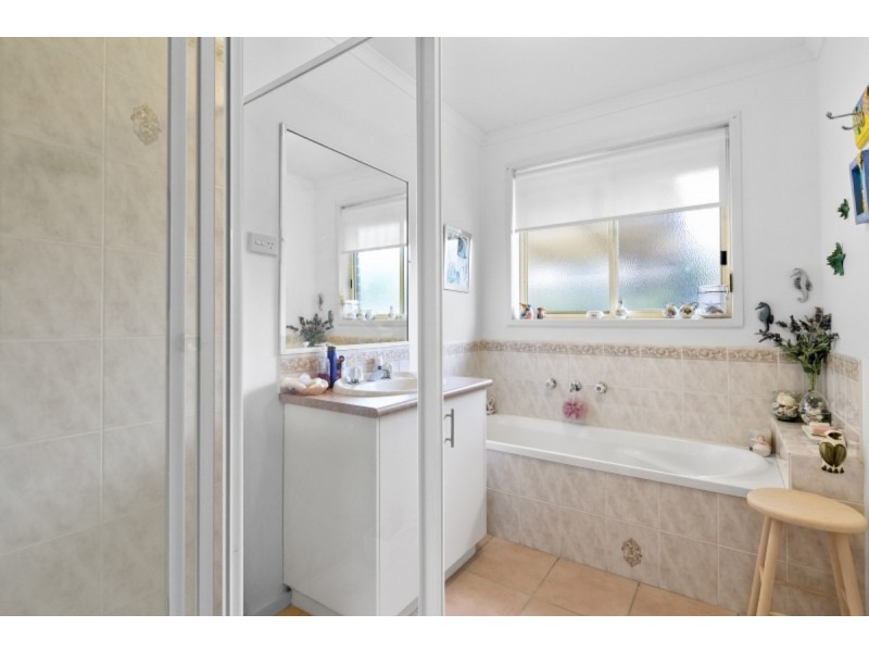 23 Weerona Way, Mornington VIC 3931