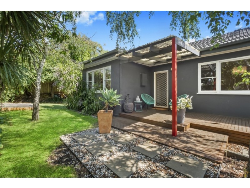 12 Neptune Street, Mornington VIC 3931