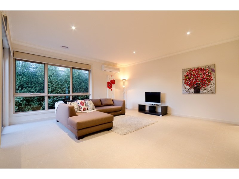 2/30 Maxwell Street, Mornington VIC 3931