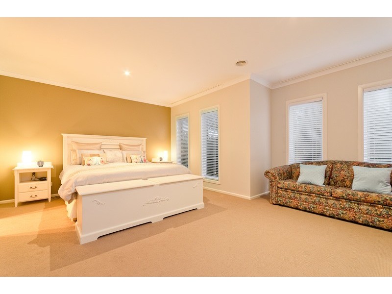 11 Santorini Court, Mount Martha VIC 3934