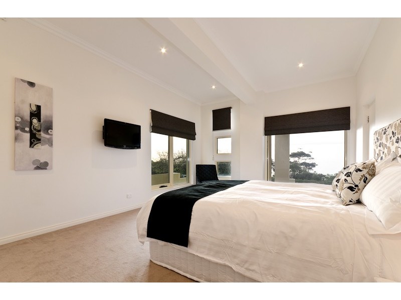 23 Latrobe Parade, Dromana VIC 3936