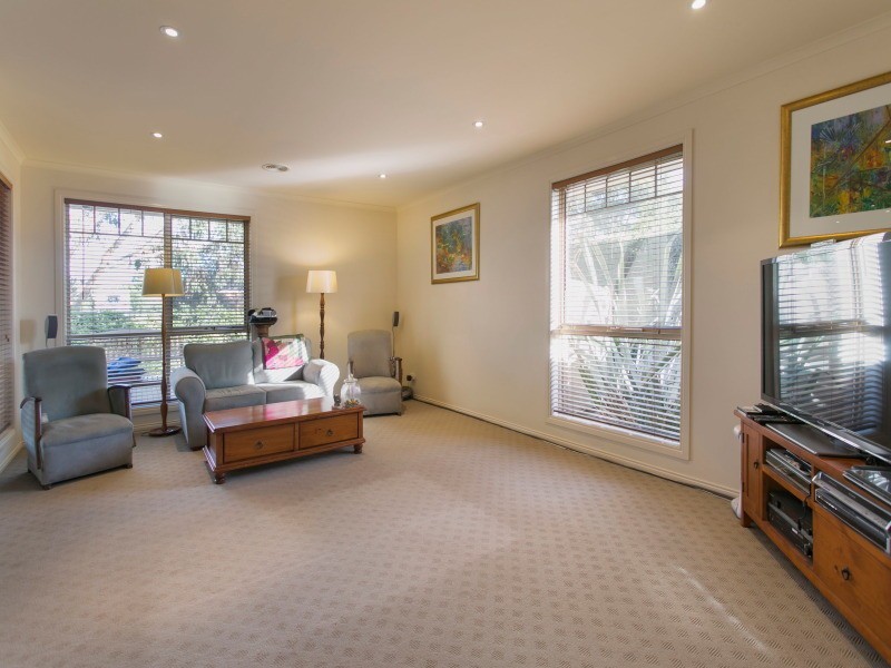 4 Serenity Way, Mornington VIC 3931