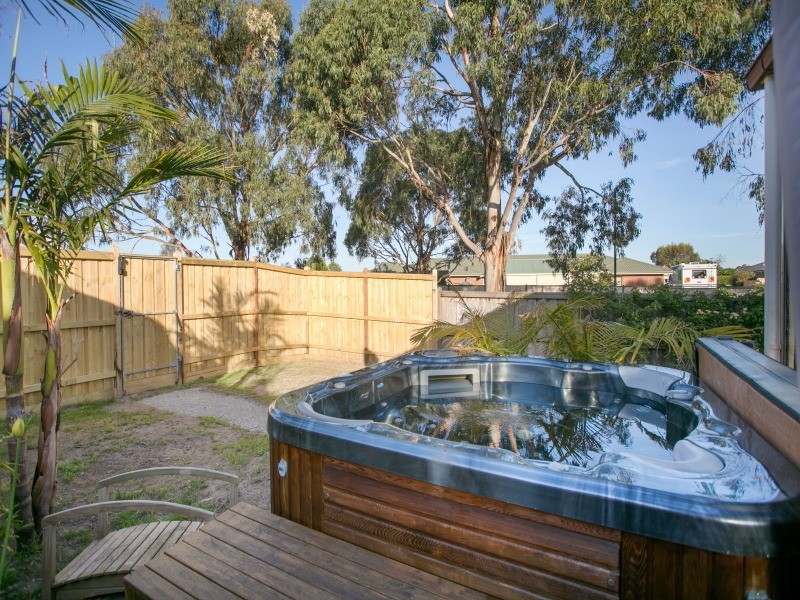 4 Serenity Way, Mornington VIC 3931