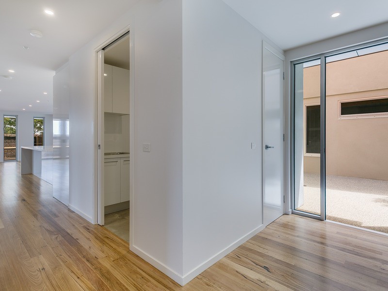 2/610 Esplanade, Mount Martha VIC 3934