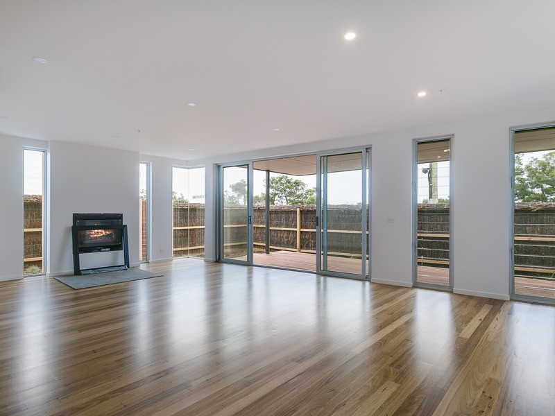 2/610 Esplanade, Mount Martha VIC 3934