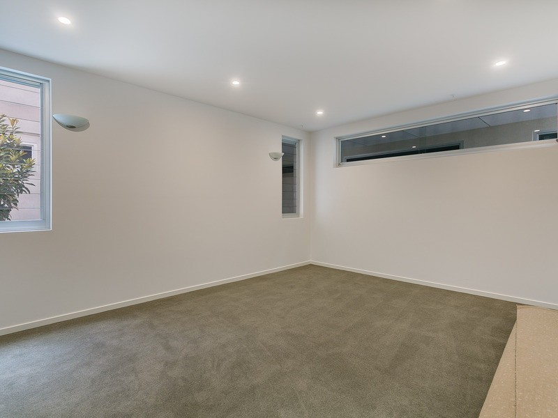 2/610 Esplanade, Mount Martha VIC 3934