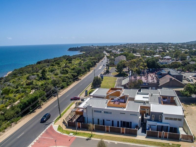 3/1 Bay Vista Close, Mount Martha VIC 3934