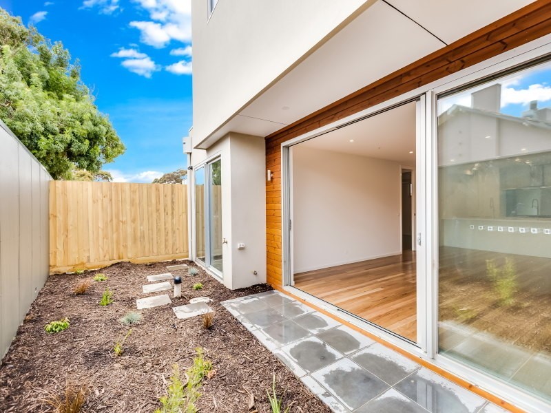 4/1 Bay Vista Close, Mount Martha VIC 3934