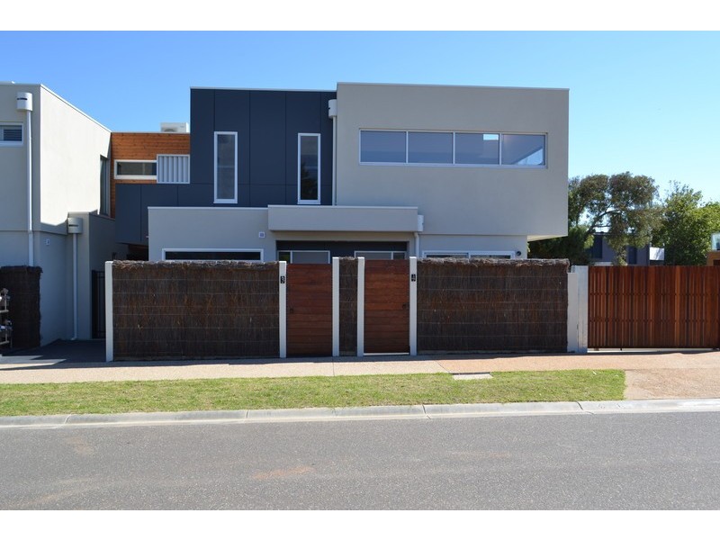 4/1 Bay Vista Close, Mount Martha VIC 3934